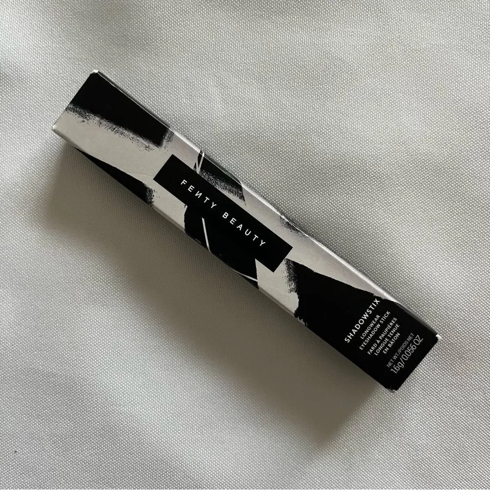 FENTY BEAUTY by Rihanna Shawdowstix Longwear Eyeshadow Stick Tira’Miss You NWT